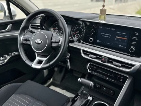 2021 Kia K5 III, белый, 2749000 рублей - вид 3