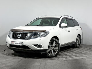 Nissan Pathfinder IV