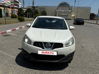 2013 Nissan Qashqai I Рестайлинг, белый, 1100000 рублей, вид 3
