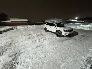 2020 Volkswagen Tharu I, белый, 3555555 рублей, вид 4