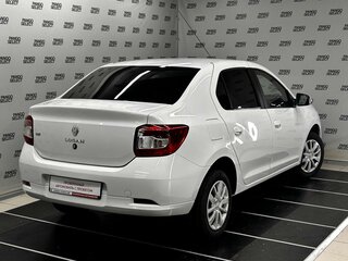2022 Renault Logan II Рестайлинг, белый, 945000 рублей, вид 2