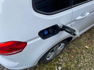 2019 Volkswagen Touran II, белый, 1870000 рублей, вид 4