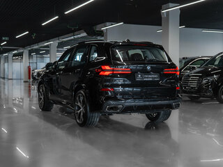 2026 BMW X5 Long 30Li IV (G05/G18) Рестайлинг, чёрный, 10700000 рублей, вид 4