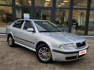 2008 Skoda Octavia I (A4) Рестайлинг, серебристый, 300000 рублей, вид 2