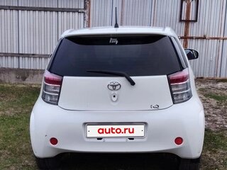 2009 Toyota iQ, белый, 530000 рублей, вид 4