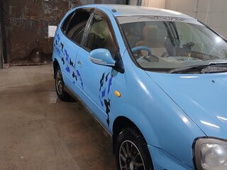 1999 Nissan Tino, голубой, 330000 рублей, вид 3