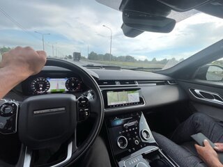 2019 Land Rover Range Rover Velar I, чёрный, 3900000 рублей, вид 3