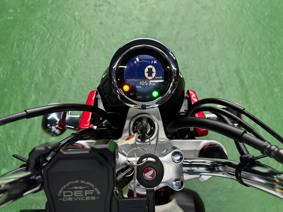 2022 Honda Z125 Monkey, белый, 465000 рублей - вид 13