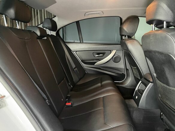 2012 BMW 3 серии 320i VI (F3x), белый, 1599000 рублей - вид 13