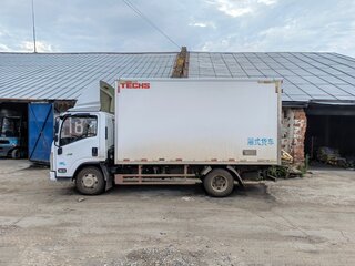 2023 Isuzu Elf (N-series), белый, 2800000 рублей, вид 3