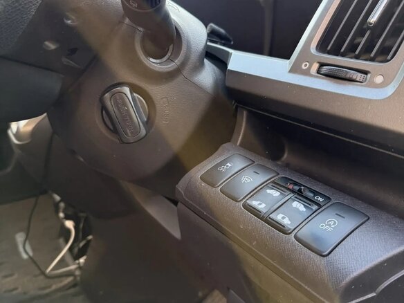 2014 Honda Stepwgn IV Рестайлинг, чёрный, 1499990 рублей - вид 36