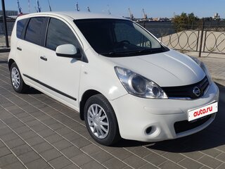 2013 Nissan Note I Рестайлинг, белый, 875000 рублей, вид 5