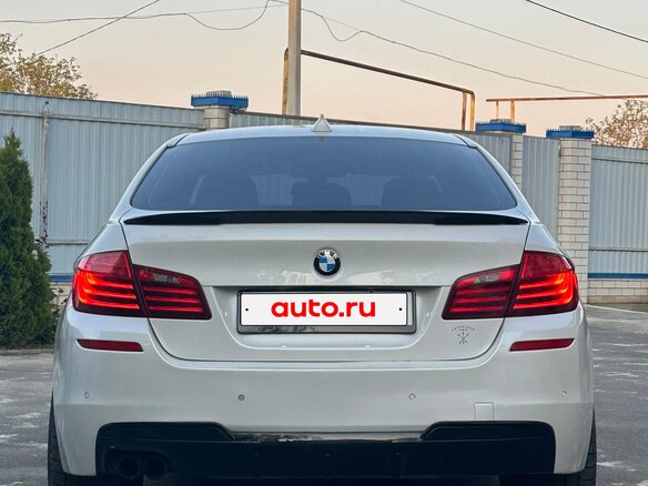 2014 BMW 5 серии 520d VI (F10/F11/F07) Рестайлинг, белый, 2200000 рублей - вид 5