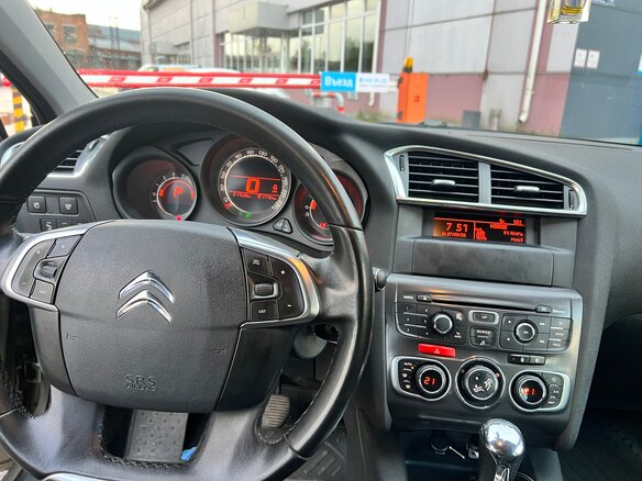 2013 Citroen C4 II, золотистый, 740000 рублей - вид 7