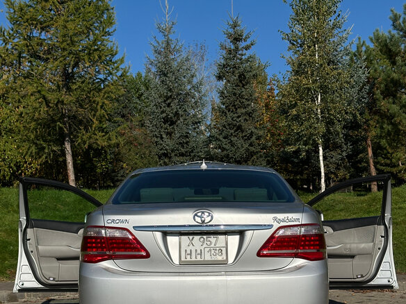 2010 Toyota Crown XIII (S200), серый, 1500000 рублей - вид 12