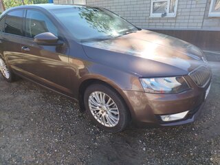 2013 Skoda Octavia III (A7), коричневый, 1200000 рублей, вид 3