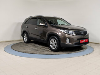 2013 Kia Sorento II Рестайлинг, бежевый, 1634900 рублей, вид 2