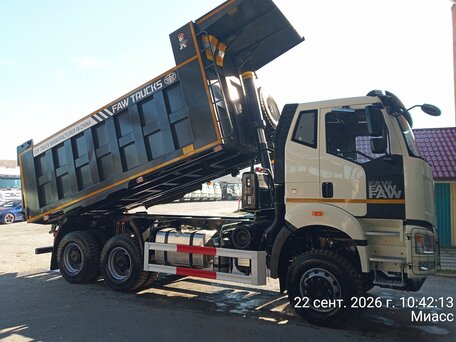 2026 FAW J6 CA3250, белый, 12990000 рублей, вид 5