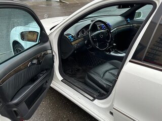 2002 Mercedes-Benz E-Класс 500 III (W211, S211), белый, 1250000 рублей, вид 5