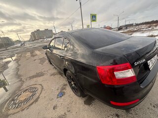 2014 Skoda Octavia III (A7), чёрный, 720000 рублей, вид 4