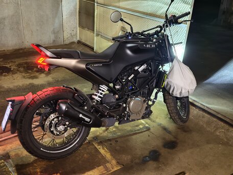 2023 Husqvarna Svartpilen 401, чёрный, 400000 рублей, вид 2