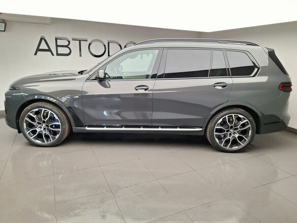 2026 BMW X7 40d I (G07) Рестайлинг, серый, 18850000 рублей - вид 1