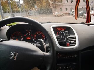 2009 Peugeot 207 I Рестайлинг, серый, 380000 рублей, вид 3