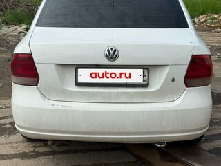 2014 Volkswagen Polo V, белый, 440000 рублей, вид 4
