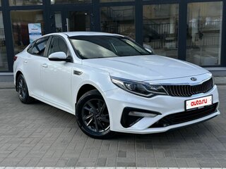2018 Kia Optima IV Рестайлинг, белый, 1650000 рублей, вид 2