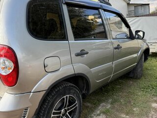 2013 Chevrolet Niva I Рестайлинг, серый, 410000 рублей, вид 1