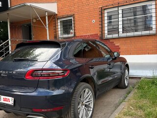 2018 Porsche Macan I, синий, 3785000 рублей, вид 4