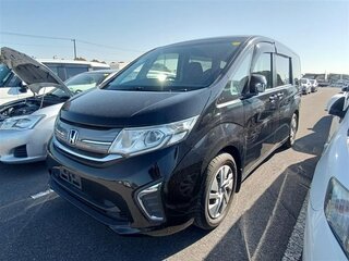 2016 Honda Stepwgn V, чёрный, 1555000 рублей, вид 2