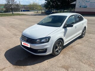 2018 Volkswagen Polo V Рестайлинг, белый, 775000 рублей, вид 1