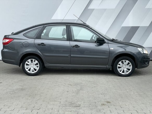 2018 Lada (ВАЗ) Granta I Рестайлинг, серый, 745000 рублей - вид 3