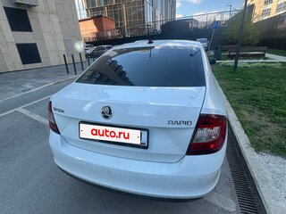 2017 Skoda Rapid I Рестайлинг, белый, 1090000 рублей, вид 4