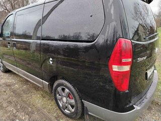 2011 Hyundai Grand Starex I, чёрный, 1350000 рублей, вид 5