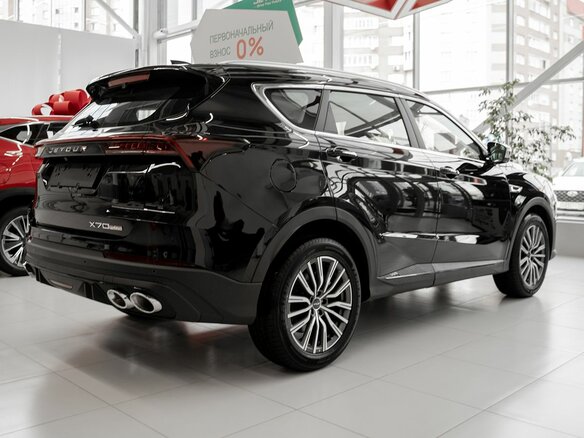 2026 Jetour X70+ I Рестайлинг, чёрный, 3399000 рублей - вид 5