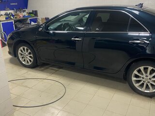 2015 Toyota Camry VII (XV50) Рестайлинг, серый, 1700000 рублей, вид 4