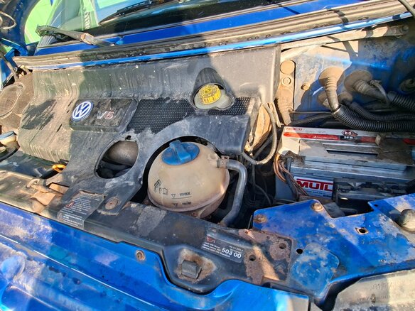 2001 Volkswagen Multivan T4, синий, 700000 рублей - вид 25