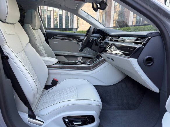 2025 Audi S8 IV (D5) Рестайлинг, серый - вид 26