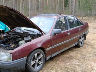 1990 Opel Omega A, пурпурный, 70000 рублей, вид 1