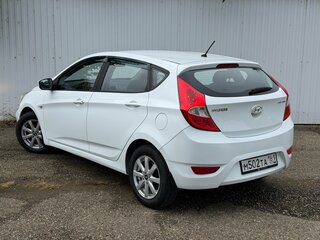 2013 Hyundai Solaris I, белый, 799999 рублей, вид 5