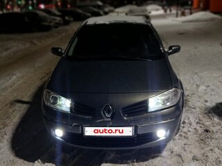 2006 Renault Megane II Рестайлинг, серый, 450000 рублей, вид 2