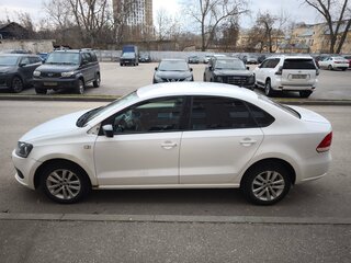 2013 Volkswagen Polo V, белый, 370000 рублей, вид 3