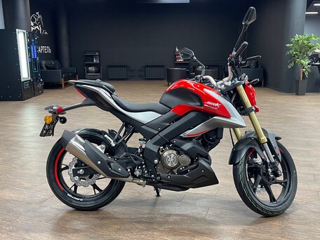 2026 QJMotor SRK 125 S, красный, 300000 рублей, вид 5