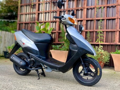 2001 Suzuki Lets 2, серебристый, 70000 рублей, вид 1