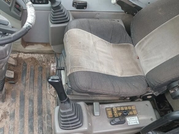 2008 Hyundai R170W, жёлтый, 3150000 рублей - вид 13