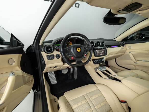 2014 Ferrari FF, чёрный, 12290000 рублей - вид 12