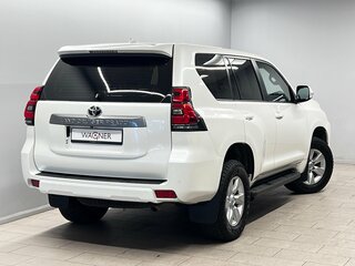 2018 Toyota Land Cruiser Prado 150 Series Рестайлинг 2, белый, 4399000 рублей, вид 5