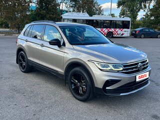 2021 Volkswagen Tiguan II Рестайлинг, коричневый, 2800000 рублей, вид 5